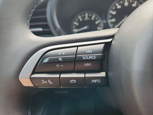 New 2026 MAZDA MAZDA3 s FWD image 37