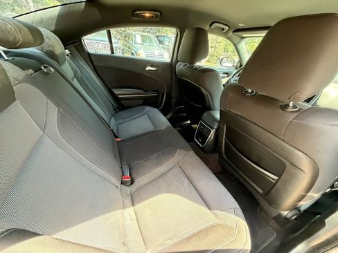 Used 2018 Dodge Charger SXT Plus RWD image 13