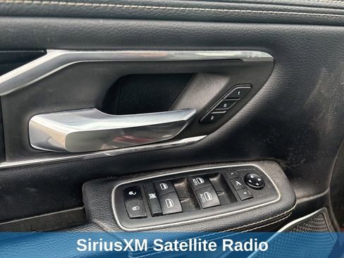 Used 2021 RAM 1500 Laramie w/ Sport Appearance Package image 18