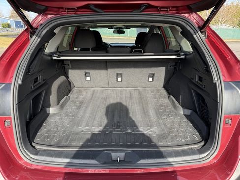 Used 2025 Subaru Outback Premium image 11