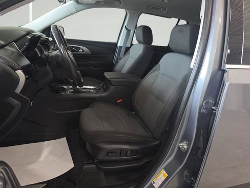 Used 2020 Chevrolet Traverse LT FWD image 10