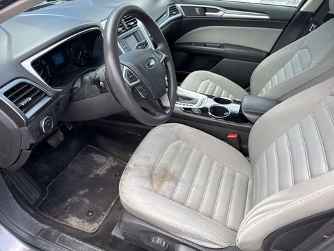 Used 2013 Ford Fusion S FWD image 2