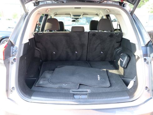 Used 2024 Nissan Rogue SV FWD image 49