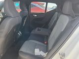 Used 2024 Volvo XC40 B5 Core image 5