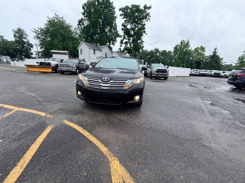 Used 2010 Toyota Venza AWD w/ Convenience Pkg image 13