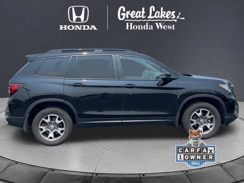 Used 2023 Honda Passport TrailSport image 6