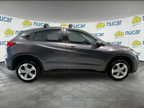 Used 2019 Honda HR-V LX image 9