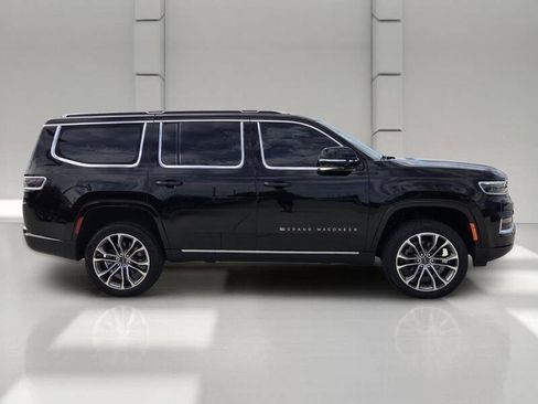 Certified 2024 Jeep Grand Wagoneer Series III AWD/4WD image 6