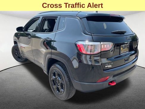 Used 2023 Jeep Compass Trailhawk image 10