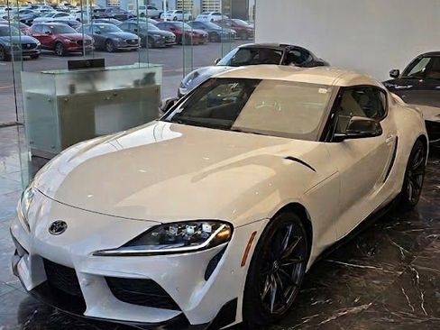 Used 2026 Toyota Supra Premium w/ Driver Assist Package image 1