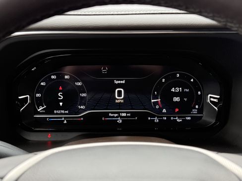 Used 2023 GMC Yukon XL Denali RWD image 20