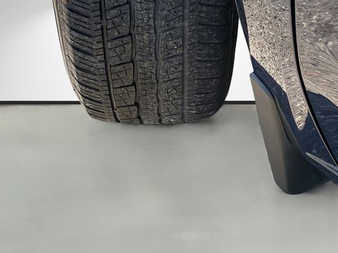 Used 2021 Chevrolet Silverado 1500 Custom w/ LPO, Blackout Package image 40