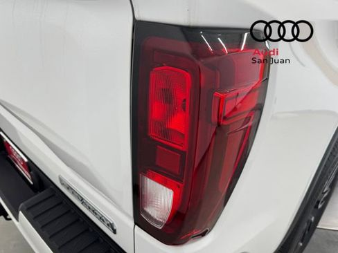 Used 2024 GMC Sierra 1500 Elevation image 33