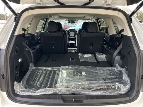New 2026 Subaru Ascent Touring AWD/4WD image 11