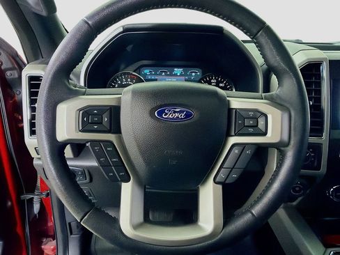 Used 2020 Ford F150 Lariat image 14