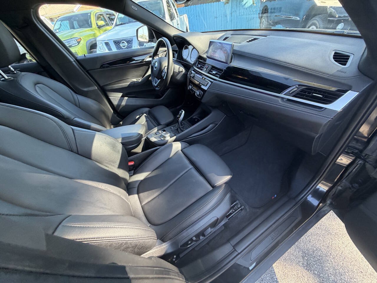 Used 2023 BMW X2 xDrive28i w/ Convenience Package AWD/4WD image 15