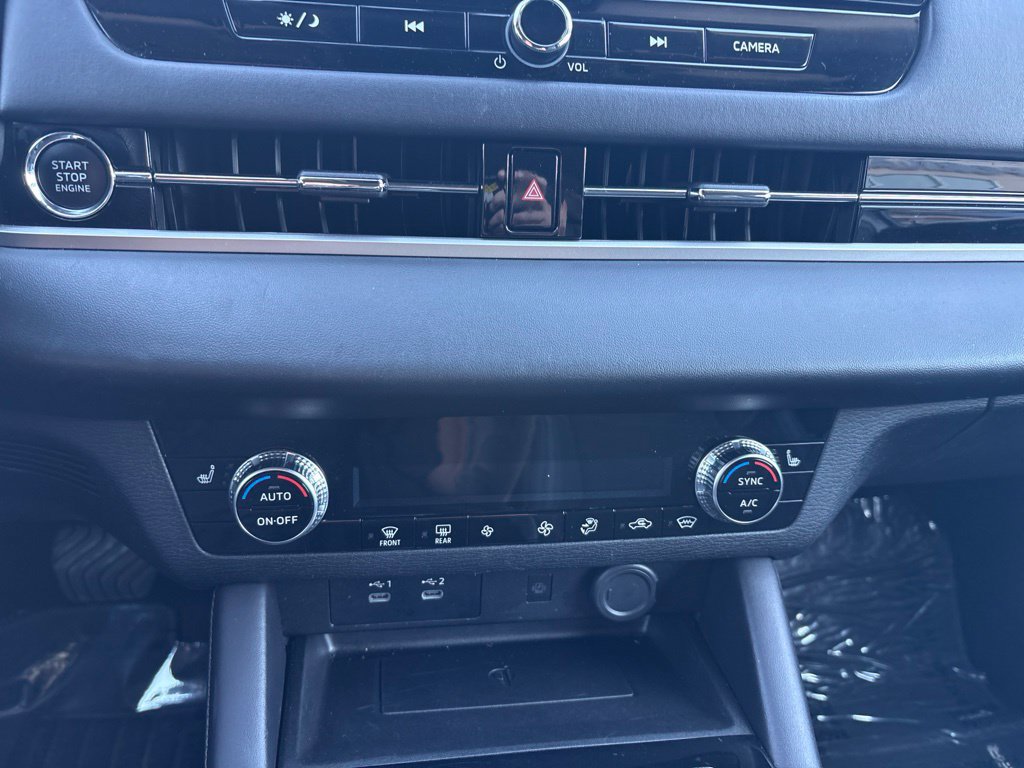 Used 2025 Mitsubishi Outlander SE AWD/4WD image 22