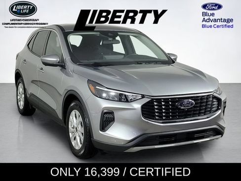 Used 2023 Ford Escape Active w/ Tech Pack #2 FWD image 1