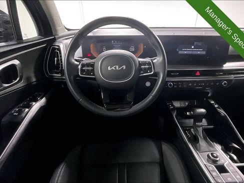 Used 2025 Kia Sorento X-Line EX AWD/4WD image 6