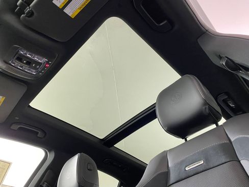 New 2026 Mercedes-Benz GLE 53 AMG 4MATIC image 14