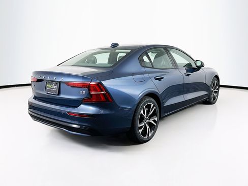 Used 2024 Volvo S60 B5 Core FWD image 9