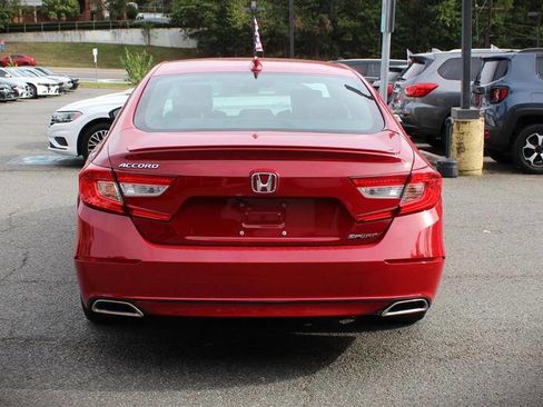 Used 2020 Honda Accord Sport image 4