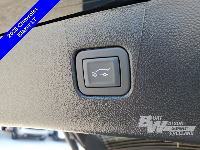 New 2026 Chevrolet Blazer LT w/ Convenience Package AWD/4WD image 37
