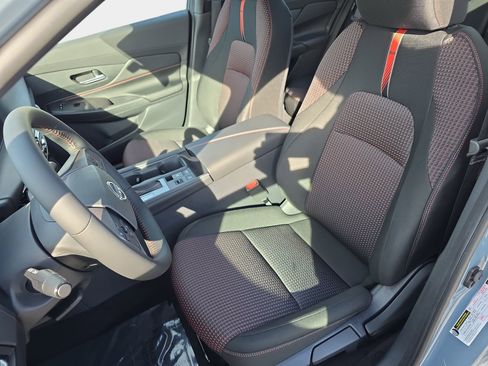 New 2026 Nissan Sentra SR w/ Floor Mat Package FWD image 14