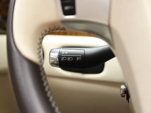 Used 2014 Bentley Flying Spur W12 AWD/4WD image 27