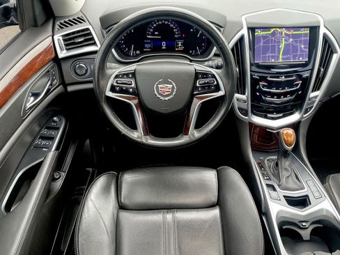Used 2016 Cadillac SRX Luxury w/ Driver Awareness Package FWD image 11