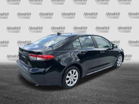 Certified 2025 Toyota Corolla LE FWD image 10
