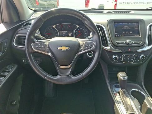 Used 2021 Chevrolet Equinox LT AWD/4WD image 11