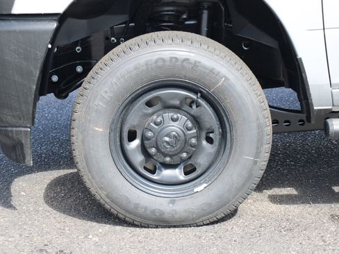 New 2026 RAM 2500 Tradesman image 39