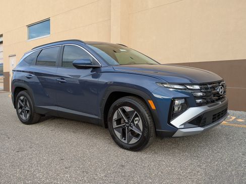New 2026 Hyundai Tucson SEL image 2