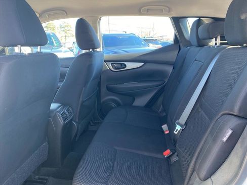 Used 2020 Nissan Rogue Sport S w/ Appearance Package image 19