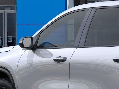 New 2026 Chevrolet Traverse RS image 12