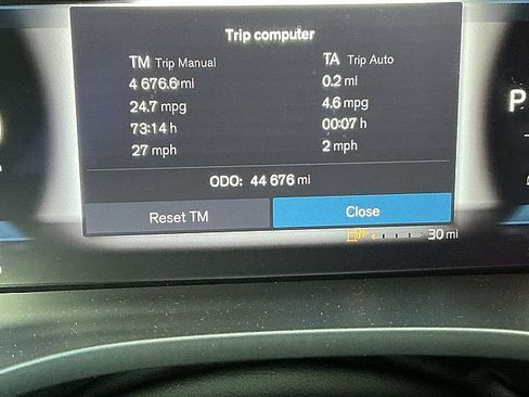 Certified 2023 Volvo XC60 B5 Ultimate w/ Climate Package image 31