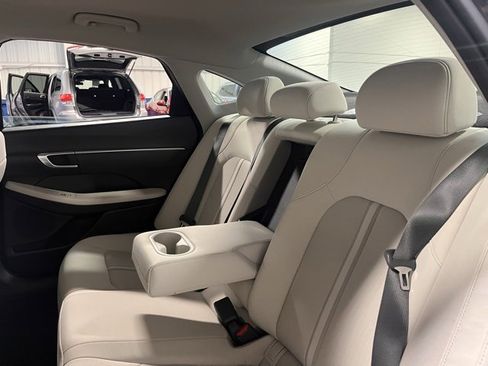 Used 2023 Hyundai Sonata SEL image 17