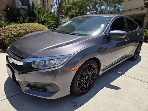 Used 2018 Honda Civic LX image 32