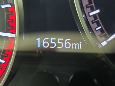 Used 2023 MAZDA MAZDA3 s image 18