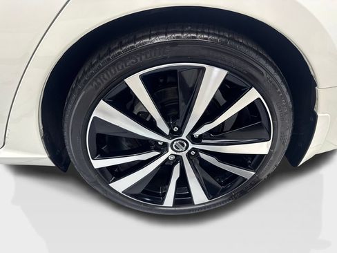 Used 2022 Nissan Altima 2.0 SR FWD image 82