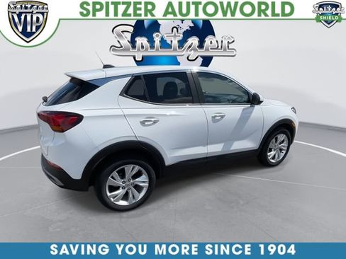 Certified 2024 Buick Encore GX Preferred w/ Advanced Technology Package FWD image 9