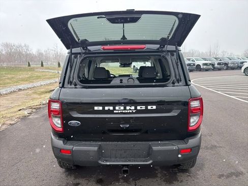 Used 2025 Ford Bronco Sport Badlands AWD/4WD image 9