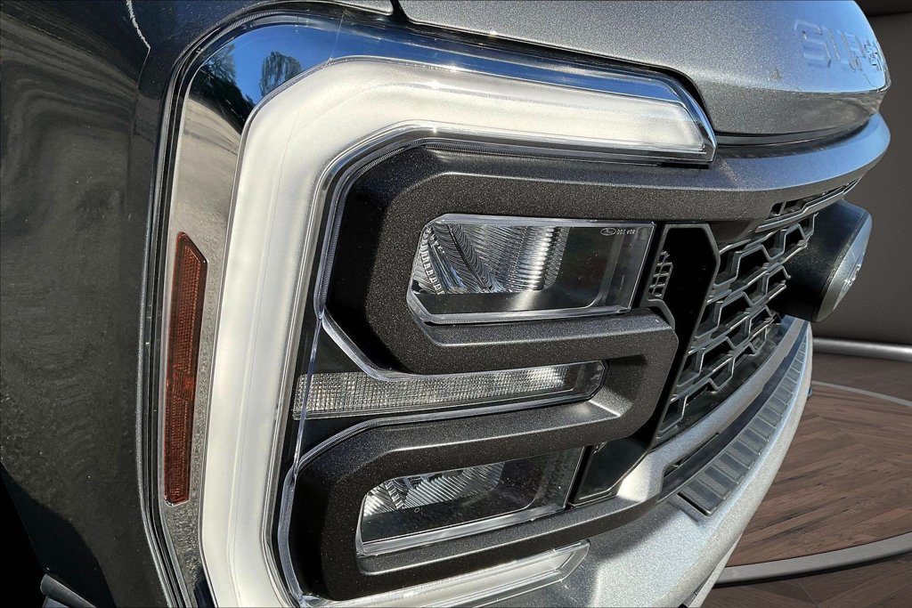 Used 2024 Ford F250 Lariat w/ Lariat Ultimate Package AWD/4WD image 36