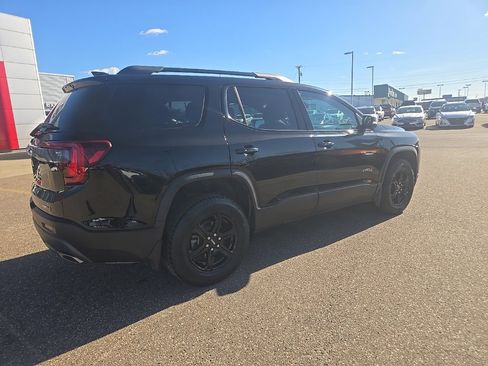 Used 2020 GMC Acadia AT4 w/ GMC Pro Grade Package image 7