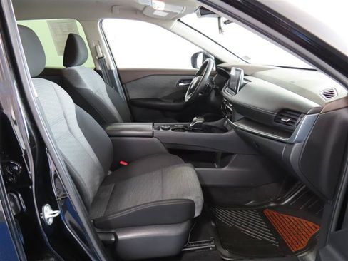 Used 2023 Nissan Rogue SV AWD/4WD image 34