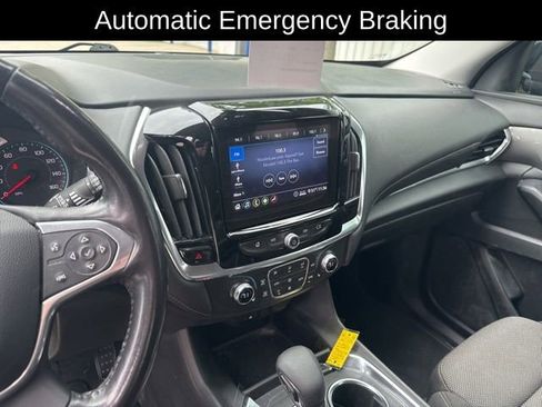 Used 2021 Chevrolet Traverse LT AWD/4WD image 10