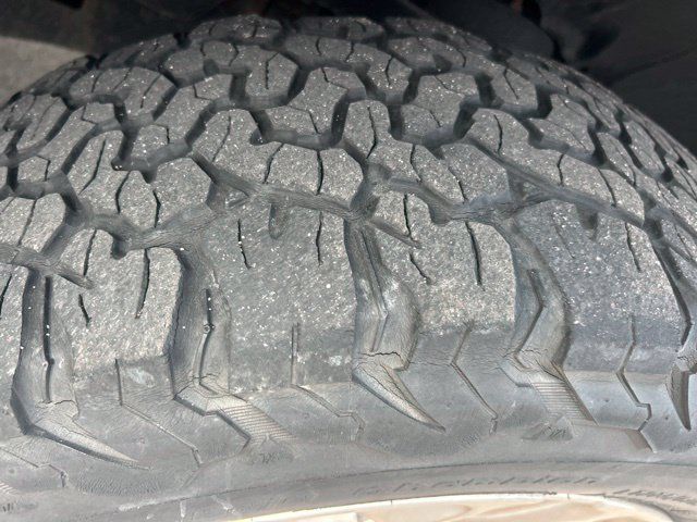 Used 2014 RAM 1500 Sport w/ Convenience Group AWD/4WD image 5