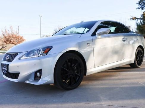 Used 2015 Lexus IS 250C w/ F-Sport Package w/as Tires image 11