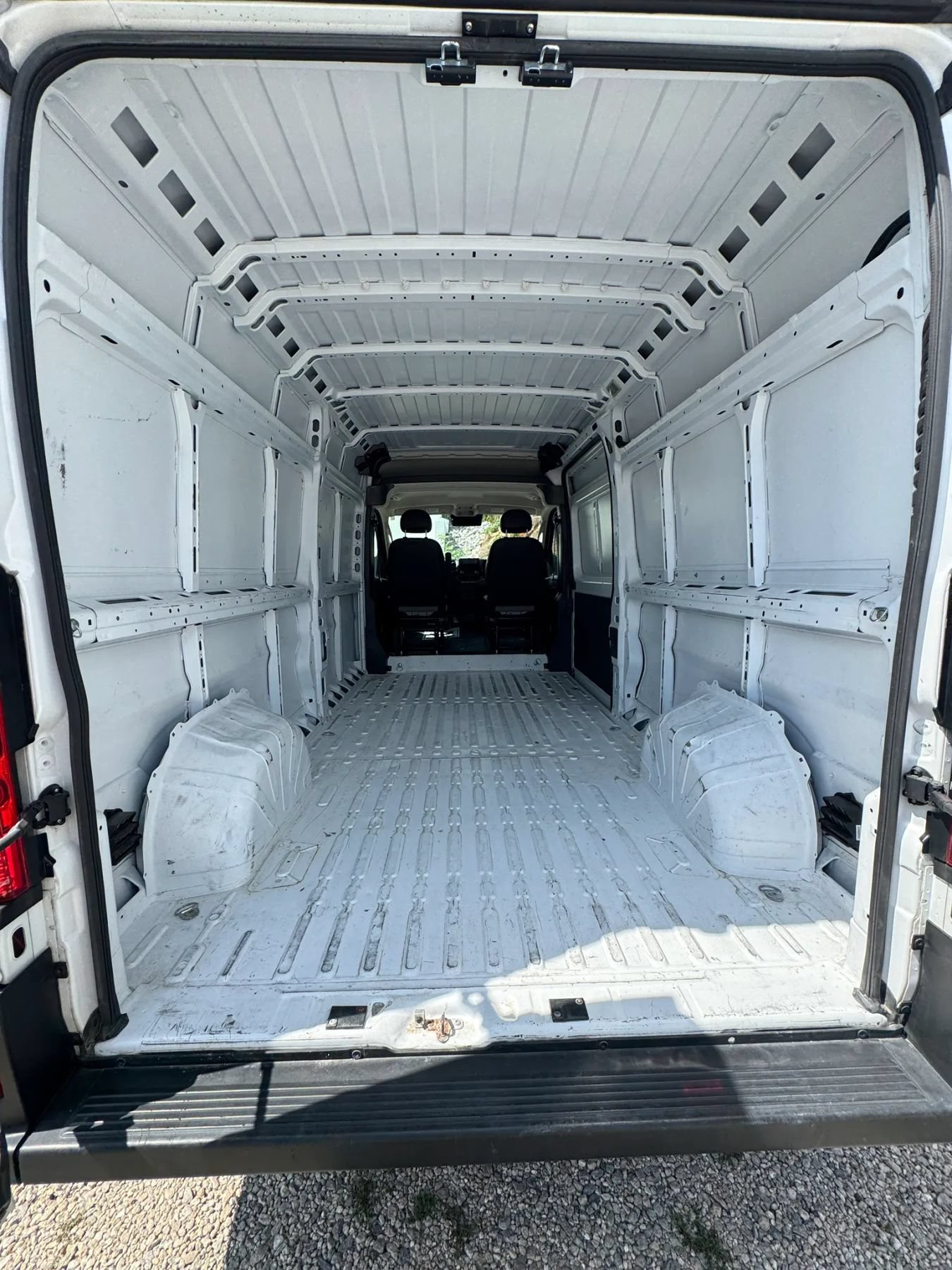 Used 2023 RAM ProMaster 2500 FWD image 43
